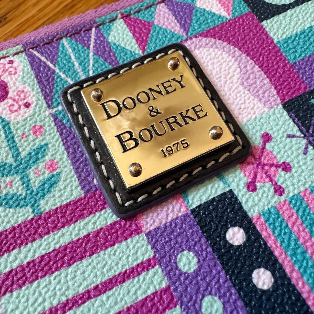 Dooney & Bourke Its A Small World Zippered Wallet Wristlet Disney